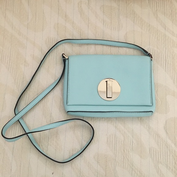 kate spade Handbags - Kate Spade Crossbody